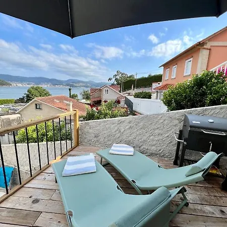 Апартаменты La Casita De Ouriceira *